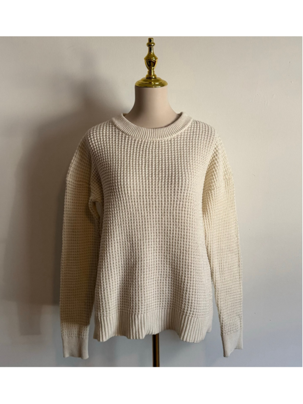 Women's Time and Tru Waffle Knit Crew Neck Sweater Beige Size L